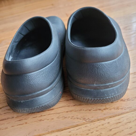 Halloween Crocs Clog On The Clock Work Slipon Food Service Shoe Red Splatter - Picture 6 of 14